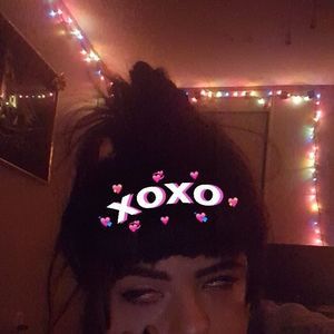 Meet your Posher, Courtney